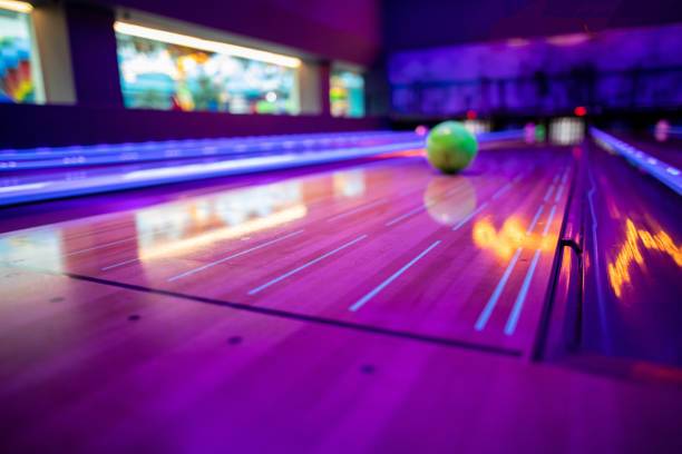 Organiser une journée bowling proche de Tourville la Rivière 76